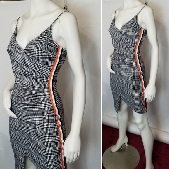 Plaid Asymetrical Dress - Picture 3 of 6